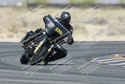 media/Apr-26-2025-BRL Bagger Racing League (Sat) [[9e270f465f]]/3-Super Street Baggers Qualifying/